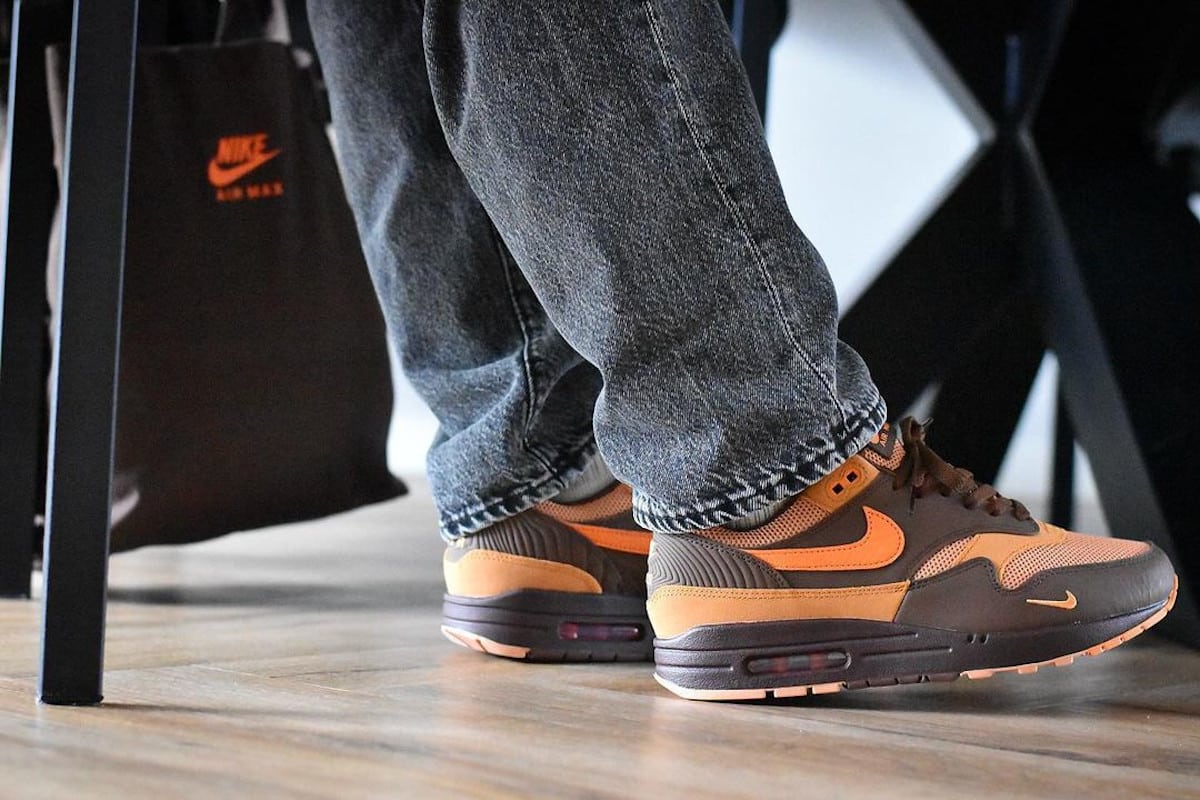 Nike Air Max 1 Premium Kings Day HF7346-200