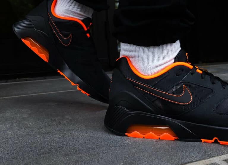 Nike Air Max 180 Halloween FJ9259-002 (couv)