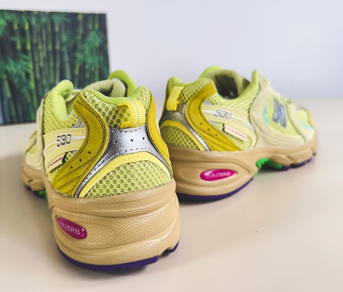 Salehe Bembury x New Balance 530 Dusty Yellow Celery Green (2)