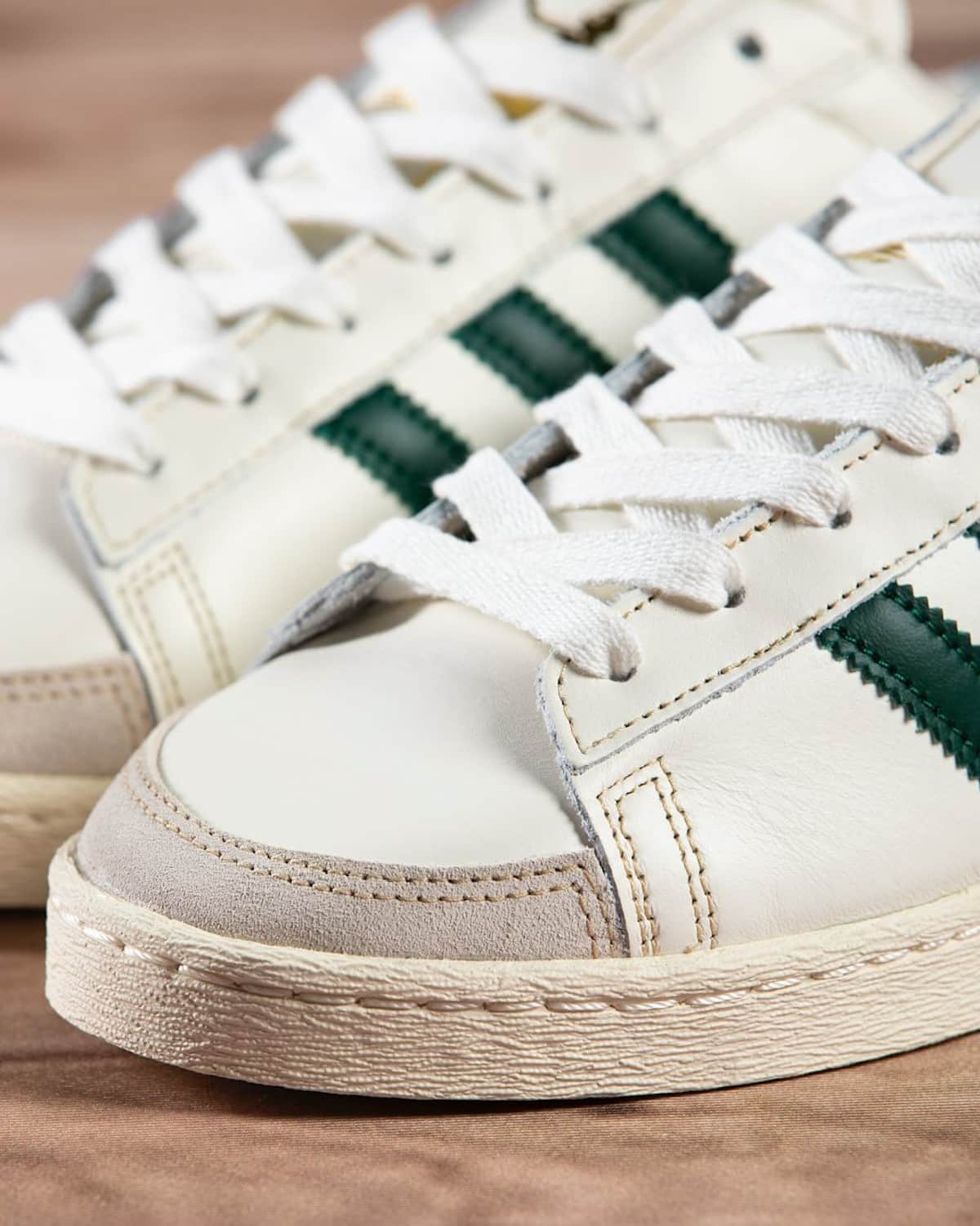 adidas Jabbar Low OG Off White Collegiate Green IH5298