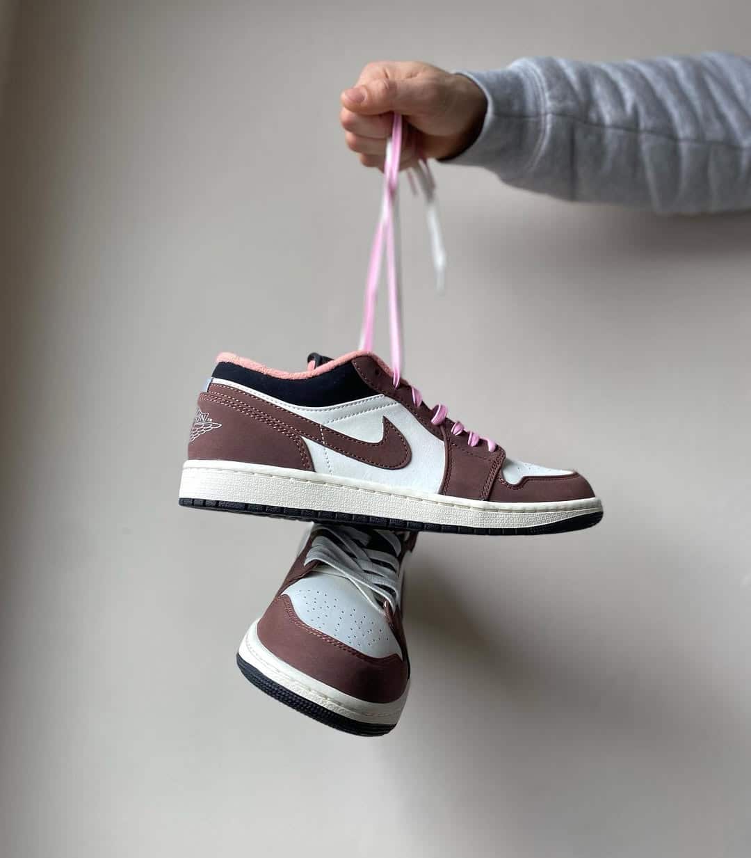 Air Jordan 1 Low marron et rose DC6991-200 (2)