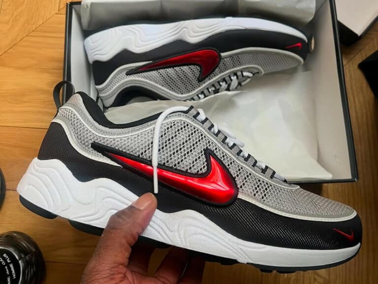 Nike Air Zoom Spiridon OG Sport Red 2024 Metallic Silver HF9117-001 (couv)