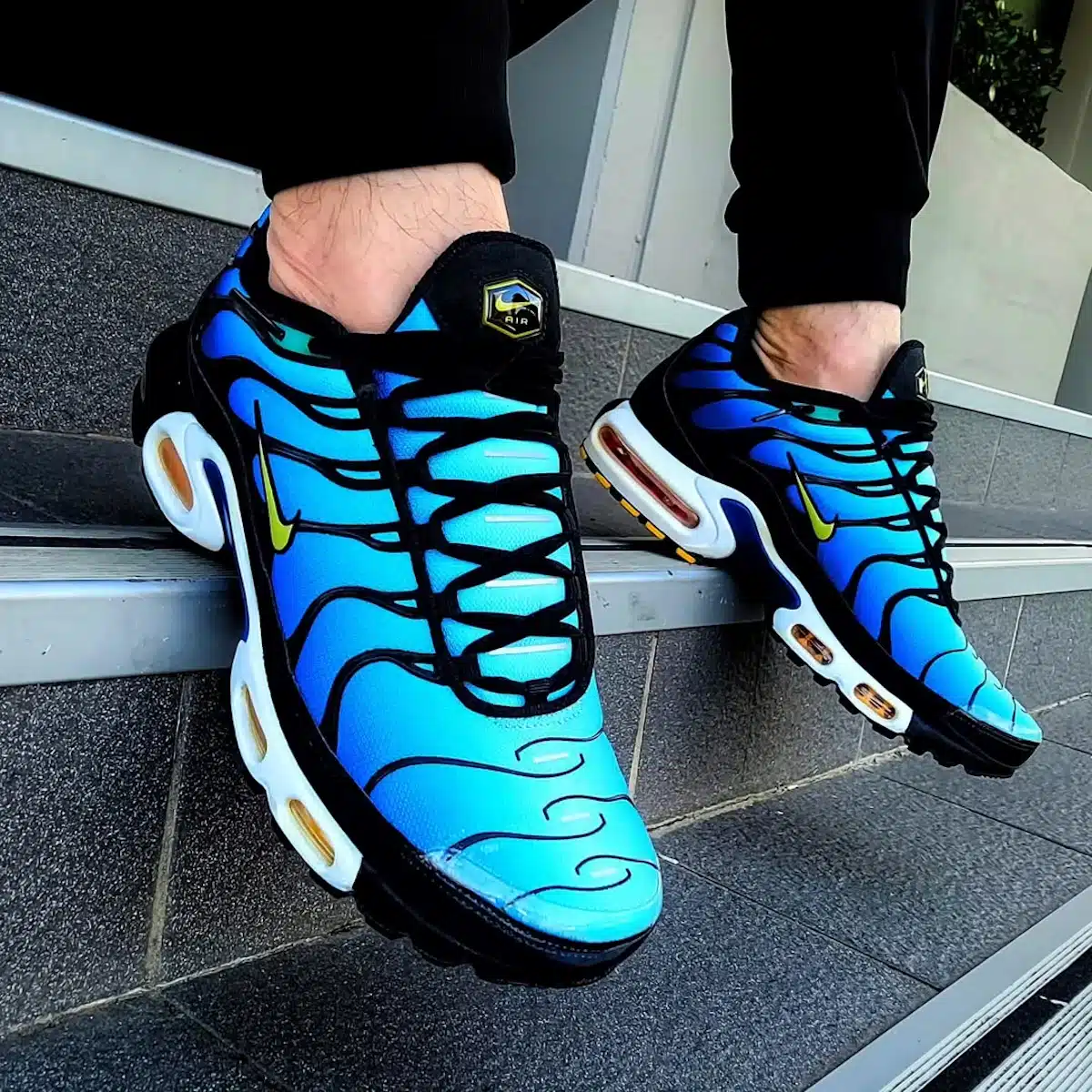 Air Max Plus Hyper Blue