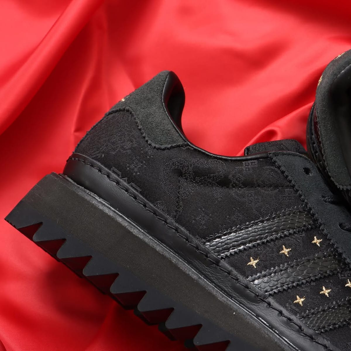 CLOT x adidas Superstar Chinese New Year Nouvel An Chinois JR5114 (4)