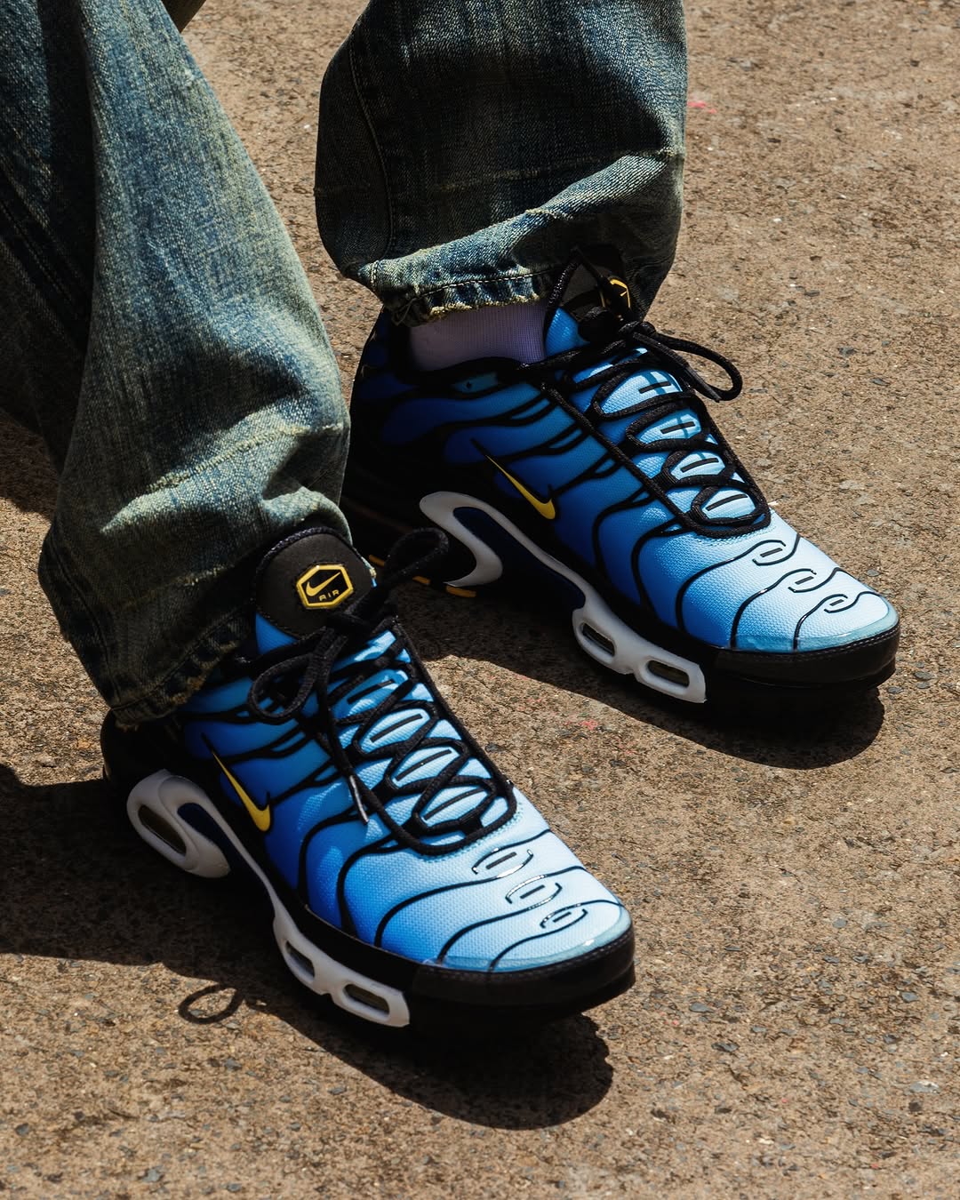 Nike Air Max Plus OG Hyper Blue 2025 dégradé bleu DX0755-001 (2)