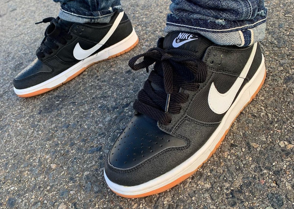 Nike Dunk Low Pro B Gridtape Black Gum @sk8thegr8 (couv)