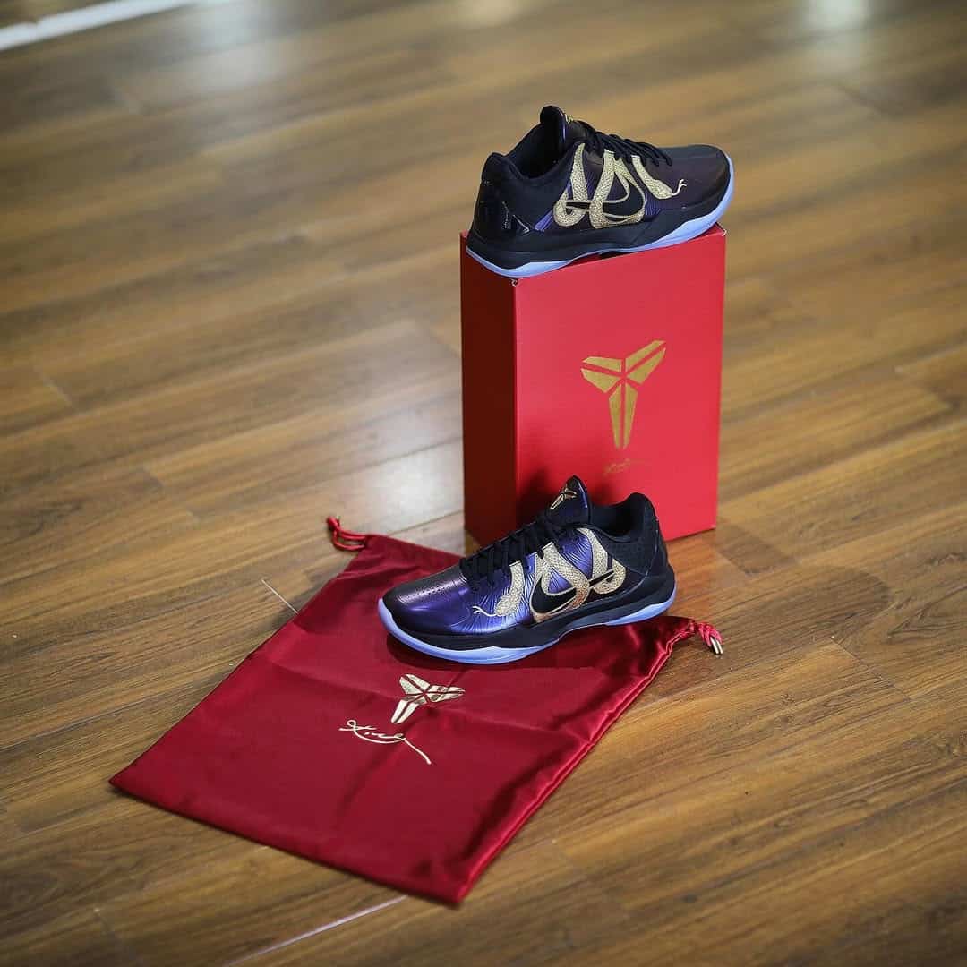 Nike Kobe 5 Year of the Snake IB4481-500 (3)