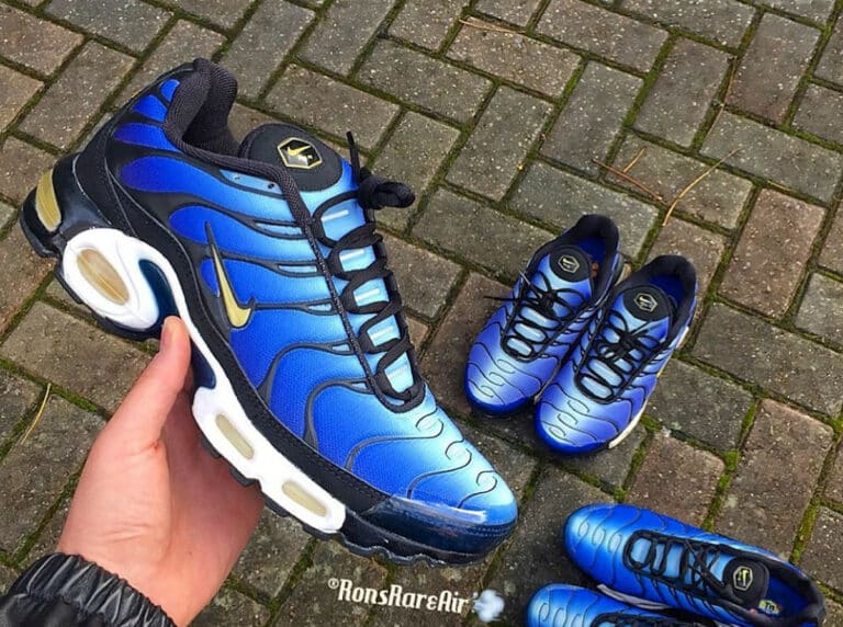 Nike TN Hyper Blue 1998 104147 471 00 (couv)