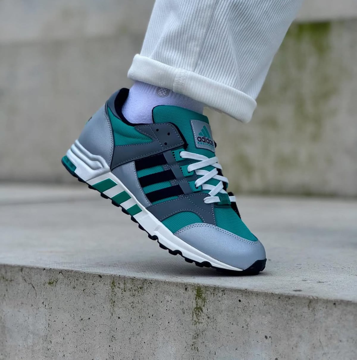 adidas EQT Cushion 93 Green Matte Silver on feet IH0973 (2)