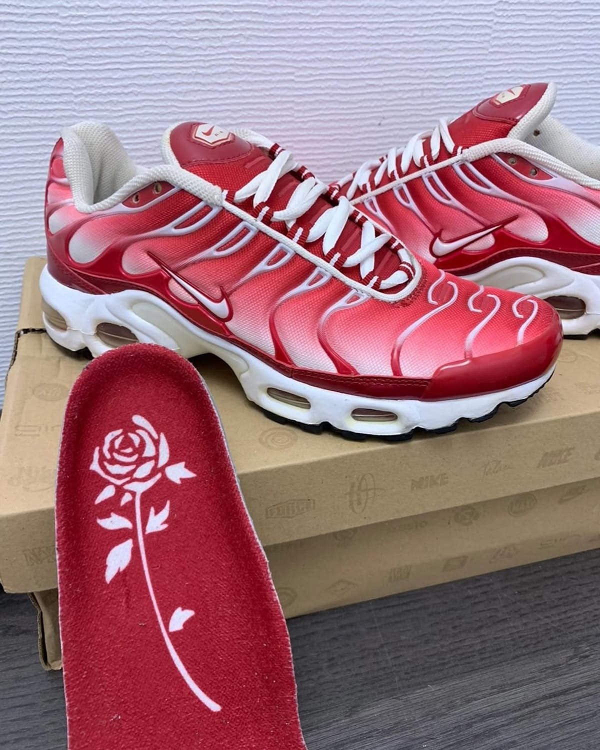 2005 Nike Air Max Plus TN Valentines Day @niketnfrance