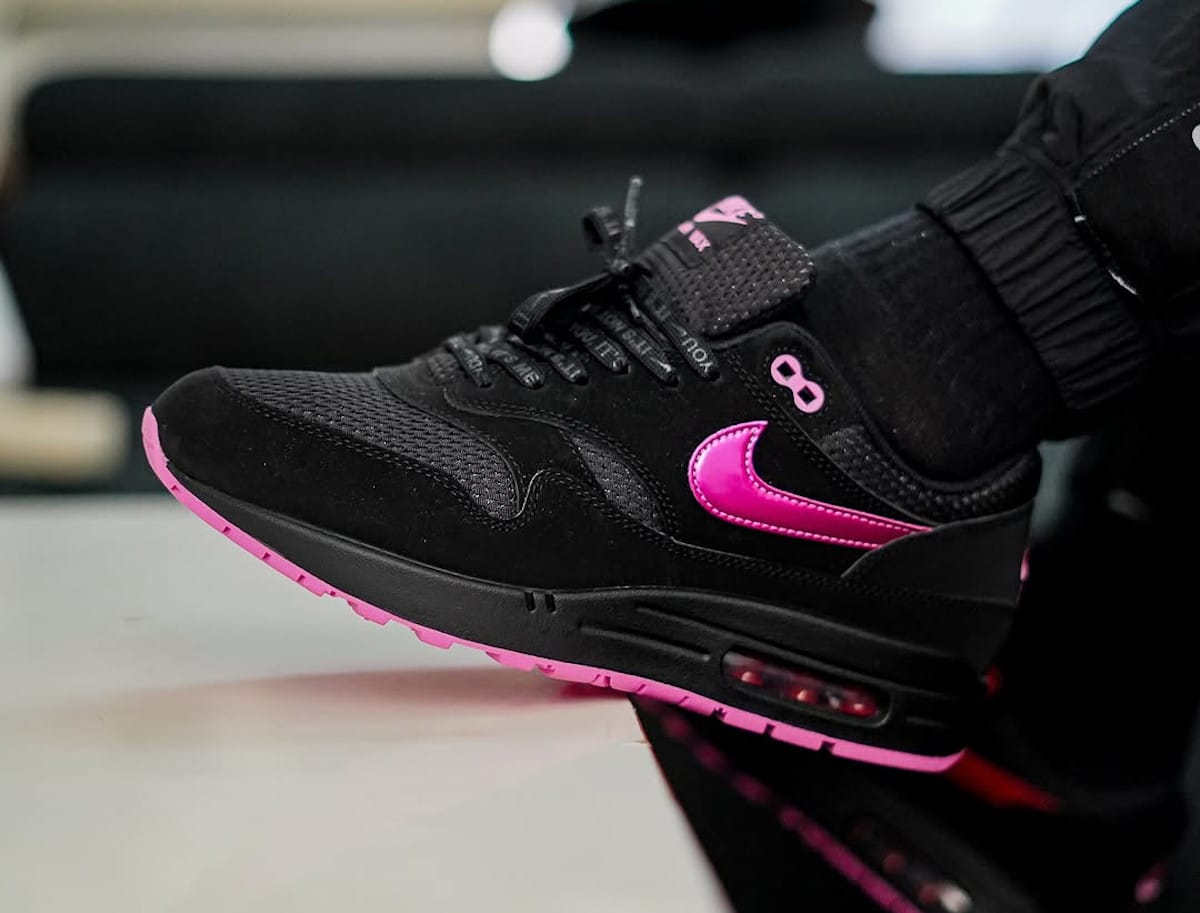 Nike Air Max 1 PRM noire et rose brillant Valentines Day (3)