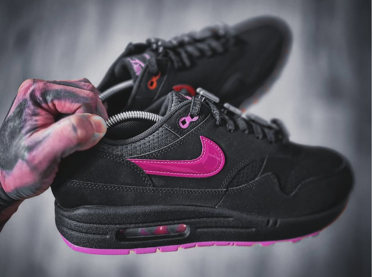 Nike Air Max 1 Premium Black Playful Pink Saint Valentin 2025 HV2302-001