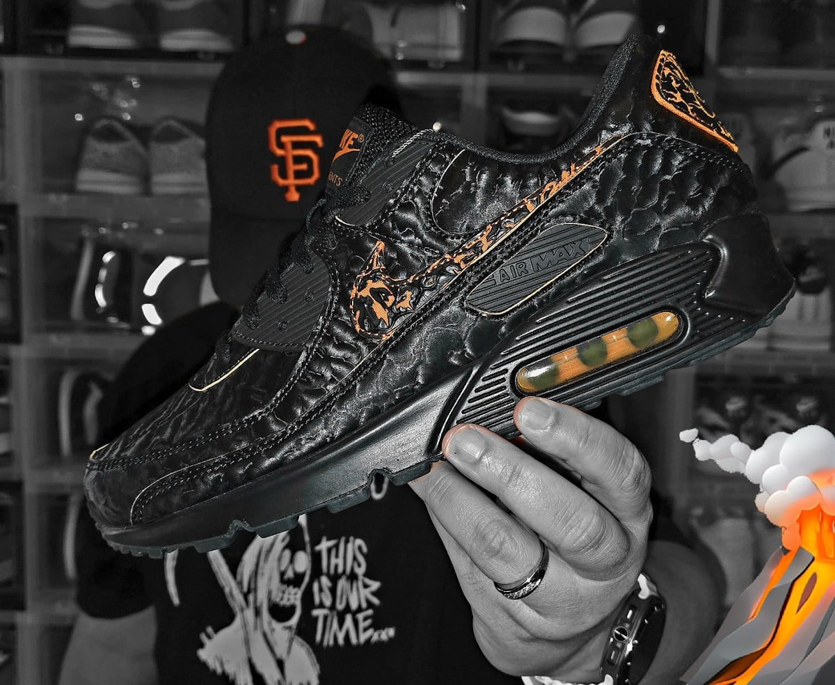 chaussure Nike Air Max 90 Volcanique Black and Magma (4)